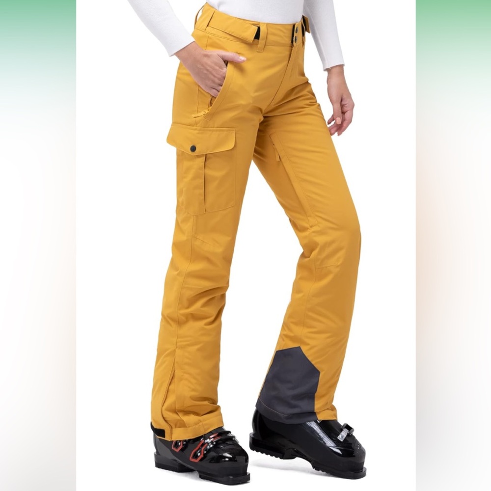 33,000ft Women's Insulated Waterproof Snowboard Ski Pants with Boot Gaiters